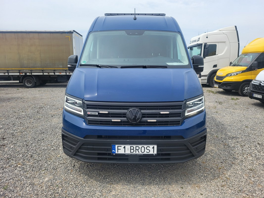 VOLKSWAGEN CRAFTER BRYGADÓWKA - Utilitaire double cabine: photos 3 VOLKSWAGEN CRAFTER BRYGADÓWKA - Utilitaire double cabine: photos 3