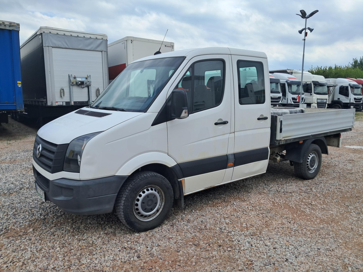 VOLKSWAGEN CRAFTER DOKA - Utilitaire double cabine: photos 2 VOLKSWAGEN CRAFTER DOKA - Utilitaire double cabine: photos 2