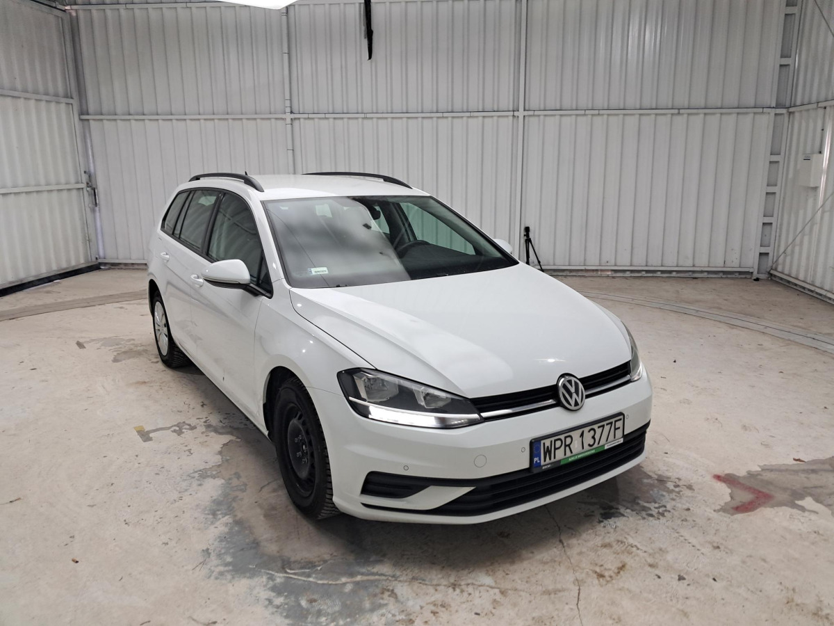 VOLKSWAGEN GOLF KOMBI - Voiture: photos 1 VOLKSWAGEN GOLF KOMBI - Voiture: photos 1