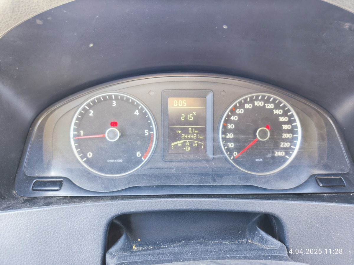VOLKSWAGEN TRANSPORTER BRYGADÓWKA - Utilitaire double cabine: photos 5 VOLKSWAGEN TRANSPORTER BRYGADÓWKA - Utilitaire double cabine: photos 5