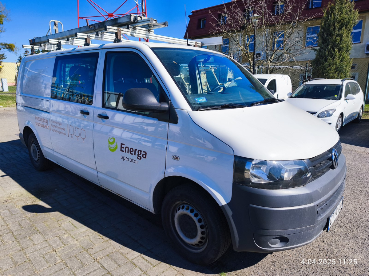 VOLKSWAGEN TRANSPORTER BRYGADÓWKA - Utilitaire double cabine: photos 1 VOLKSWAGEN TRANSPORTER BRYGADÓWKA - Utilitaire double cabine: photos 1