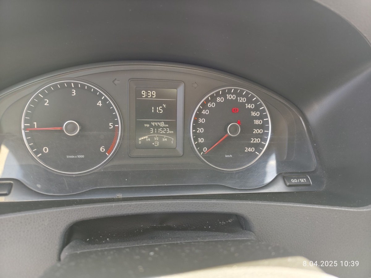VOLKSWAGEN TRANSPORTER BRYGADÓWKA - Utilitaire double cabine: photos 5 VOLKSWAGEN TRANSPORTER BRYGADÓWKA - Utilitaire double cabine: photos 5