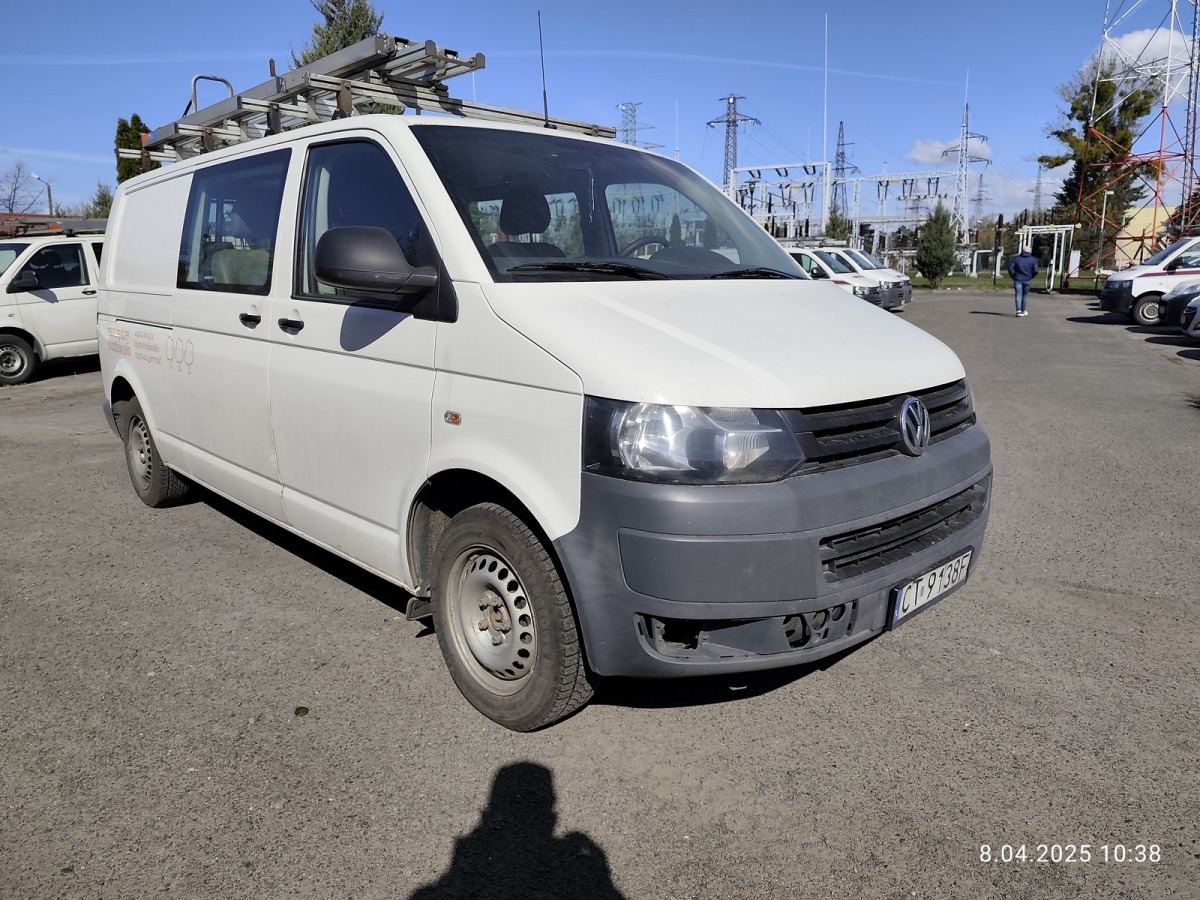 VOLKSWAGEN TRANSPORTER BRYGADÓWKA - Utilitaire double cabine: photos 1 VOLKSWAGEN TRANSPORTER BRYGADÓWKA - Utilitaire double cabine: photos 1
