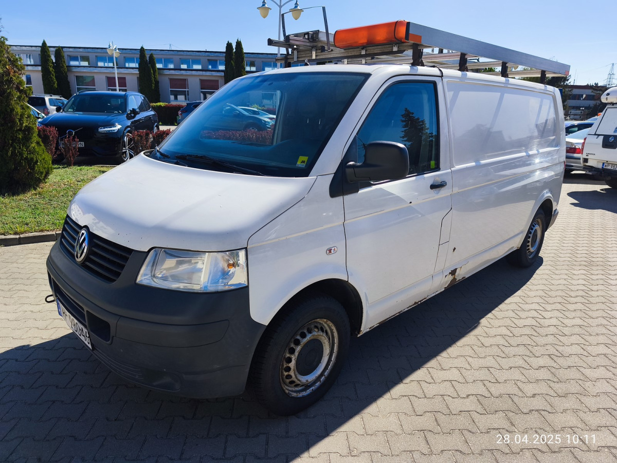 VOLKSWAGEN TRANSPORTER FURGON BLASZAK - Fourgon utilitaire: photos 2 VOLKSWAGEN TRANSPORTER FURGON BLASZAK - Fourgon utilitaire: photos 2