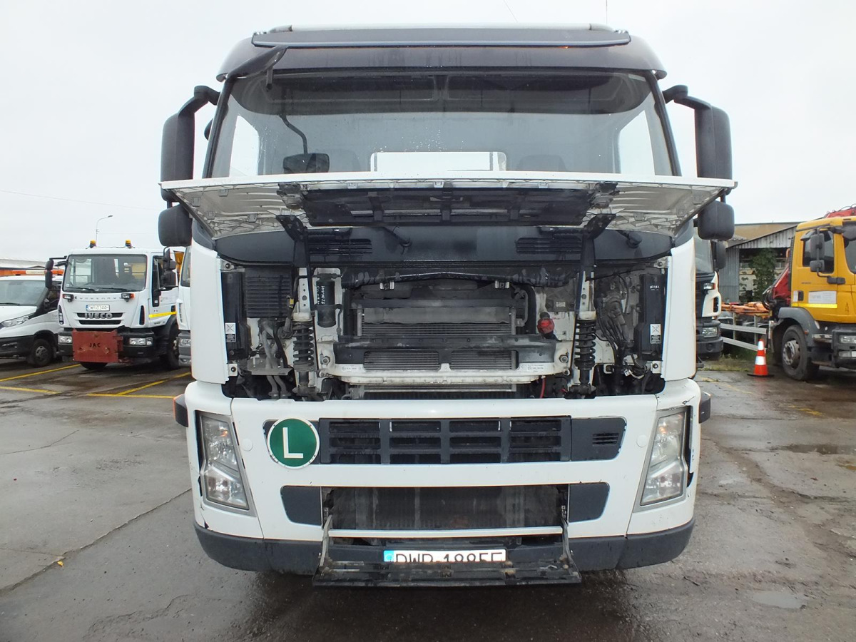 VOLVO FM POD KONTENERY - Camion multibenne: photos 3 VOLVO FM POD KONTENERY - Camion multibenne: photos 3
