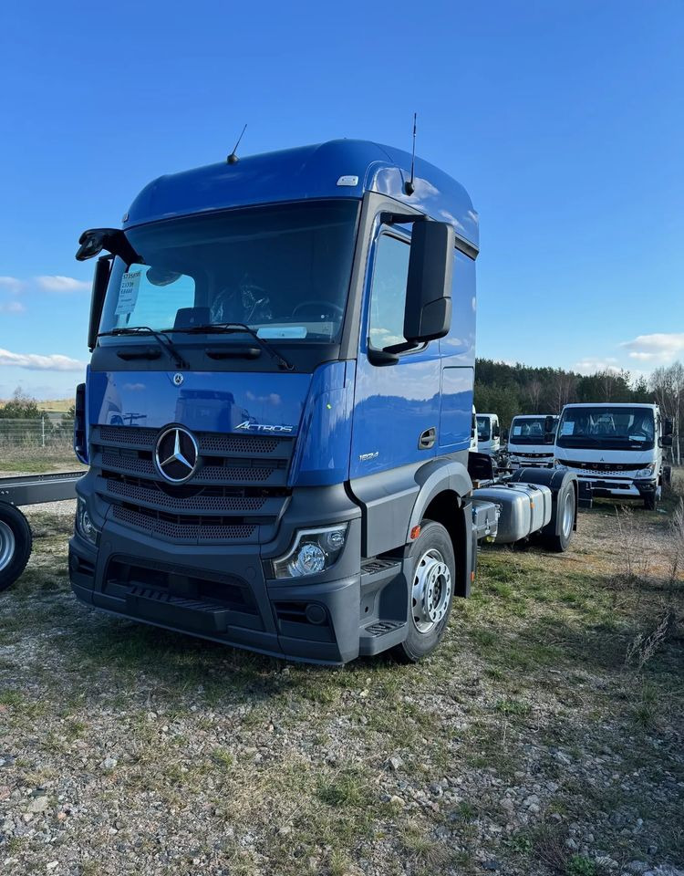 Mercedes-Benz Actros 1824 L podwozie do zabudowy - Benne à ordures ménagères: photos 2 Mercedes-Benz Actros 1824 L podwozie do zabudowy - Benne à ordures ménagères: photos 2