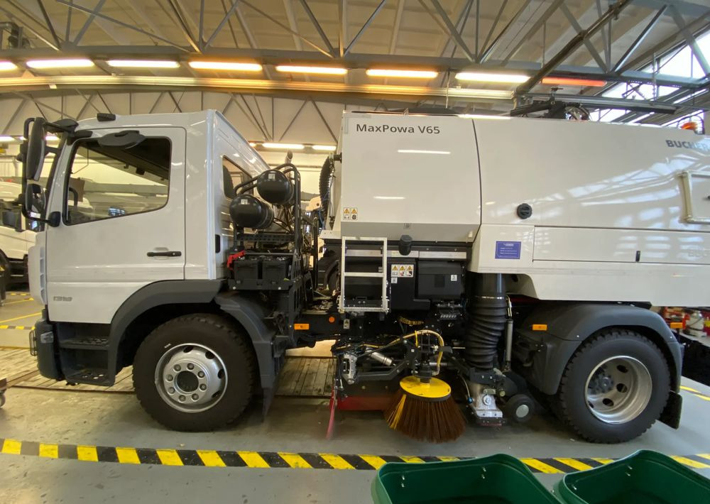 Mercedes-Benz Mercedes-Benz Atego 1318 LKO Zamiatarka - Benne à ordures ménagères: photos 2 Mercedes-Benz Mercedes-Benz Atego 1318 LKO Zamiatarka - Benne à ordures ménagères: photos 2