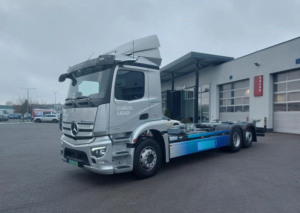 Mercedes-Benz eActros 400 6x2 BDF Elektryczny - Camion grumier, Camion électrique: photos 5 Mercedes-Benz eActros 400 6x2 BDF Elektryczny - Camion grumier, Camion électrique: photos 5