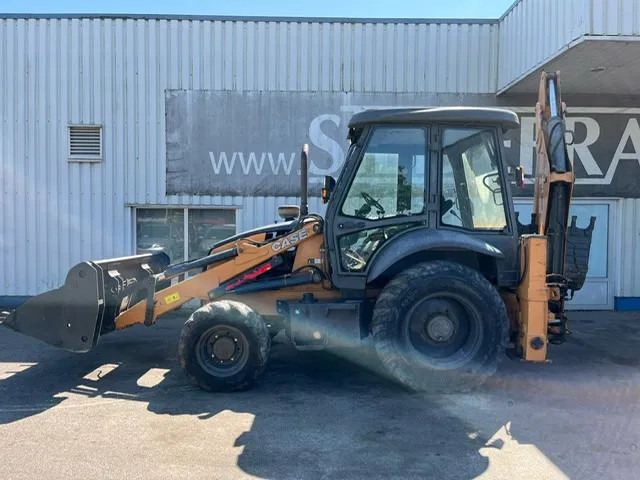 Case 851EX-SS , 4x4 , Backhoe Loader , 4 in 1 Bucket - Tractopelle: photos 2 Case 851EX-SS , 4x4 , Backhoe Loader , 4 in 1 Bucket - Tractopelle: photos 2