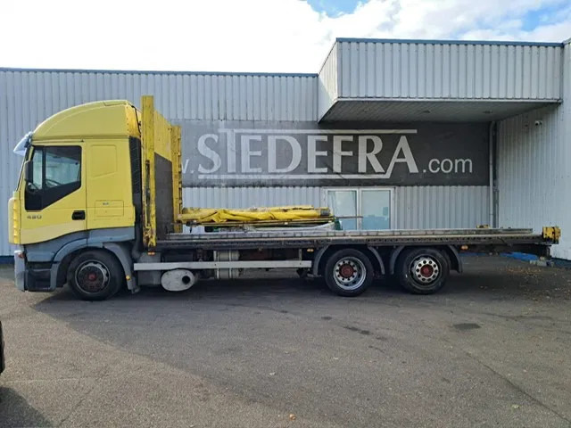 Iveco Stralis 430 , 6x2 , Manual Gearbox , Euro 3 - Camion à rideaux coulissants: photos 2 Iveco Stralis 430 , 6x2 , Manual Gearbox , Euro 3 - Camion à rideaux coulissants: photos 2