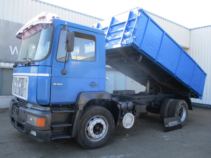 MAN 19.422 , Manual , 3 way tipper , Spring suspension - Camion benne: photos 1 MAN 19.422 , Manual , 3 way tipper , Spring suspension - Camion benne: photos 1