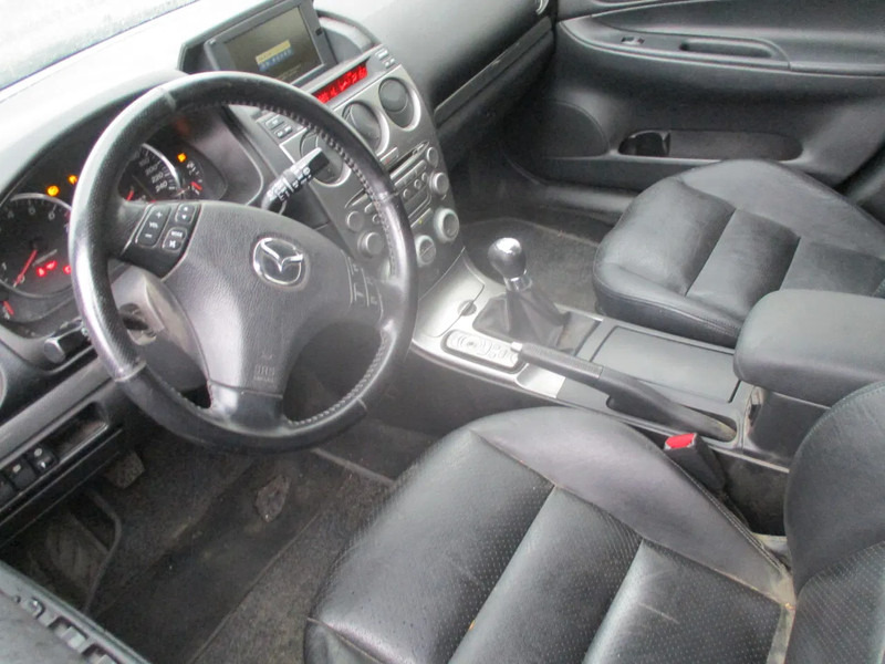 Voiture break Mazda 6 , 2.0I , Airco, leather seats , Navi: photos 12