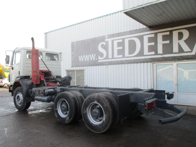 Mercedes-Benz 2538 , V8 , Manual , 6x4 , Spring suspension , Euro 2 - Châssis cabine: photos 5 Mercedes-Benz 2538 , V8 , Manual , 6x4 , Spring suspension , Euro 2 - Châssis cabine: photos 5