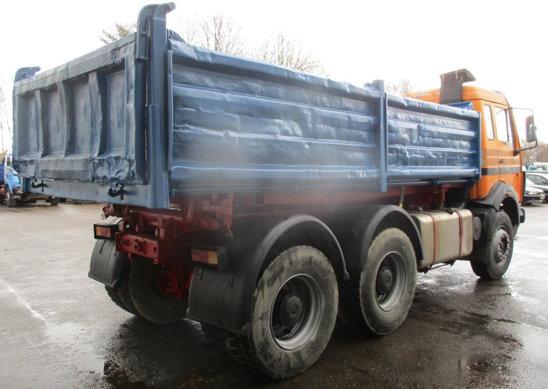 Mercedes-Benz 2635 , V8 Bi-Turbo , 6x4, ZF Manual , 3 way tipper , Spring suspension - Camion benne: photos 3 Mercedes-Benz 2635 , V8 Bi-Turbo , 6x4, ZF Manual , 3 way tipper , Spring suspension - Camion benne: photos 3