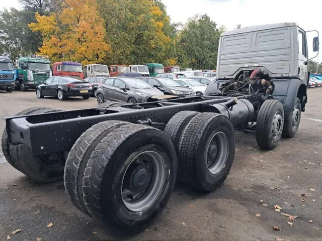 Mercedes-Benz 3235SK / 3535SK , 8x4, V8 BiTurbo, ZF Manual , Spring Suspension - Châssis cabine: photos 3 Mercedes-Benz 3235SK / 3535SK , 8x4, V8 BiTurbo, ZF Manual , Spring Suspension - Châssis cabine: photos 3