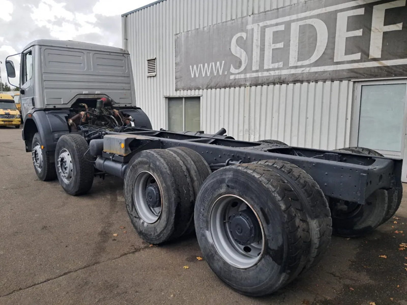 Mercedes-Benz 3235SK / 3535SK , 8x4, V8 BiTurbo, ZF Manual , Spring Suspension - Châssis cabine: photos 5 Mercedes-Benz 3235SK / 3535SK , 8x4, V8 BiTurbo, ZF Manual , Spring Suspension - Châssis cabine: photos 5