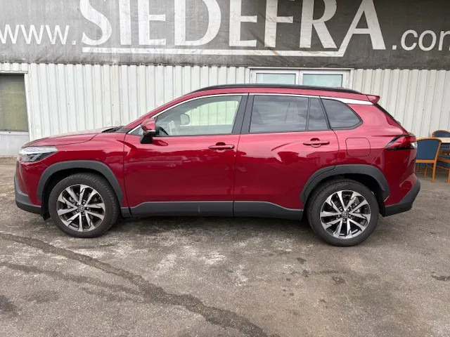 Toyota Corolla Cross Hybrid 140 Dynamic - SUV: photos 2 Toyota Corolla Cross Hybrid 140 Dynamic - SUV: photos 2