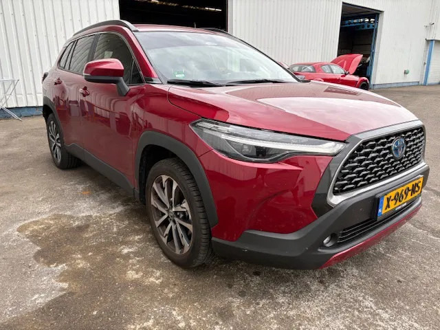 Toyota Corolla Cross Hybrid 140 Dynamic - SUV: photos 4 Toyota Corolla Cross Hybrid 140 Dynamic - SUV: photos 4