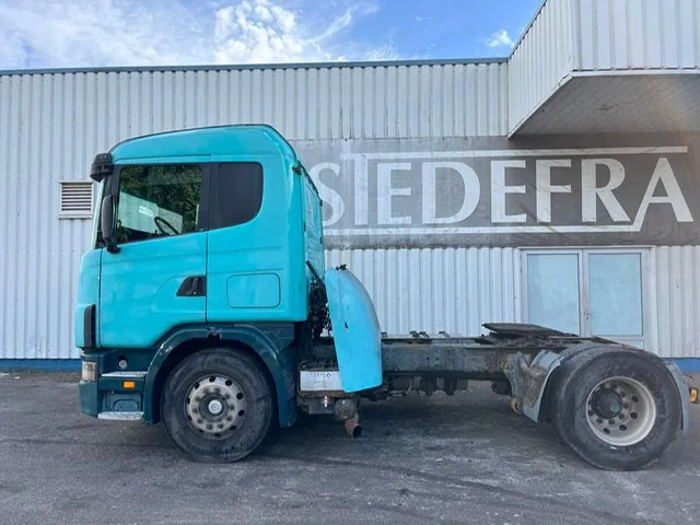 Scania R 124 L 420 , Manual Gearbox , Airco , Retarder - Tracteur routier: photos 2 Scania R 124 L 420 , Manual Gearbox , Airco , Retarder - Tracteur routier: photos 2