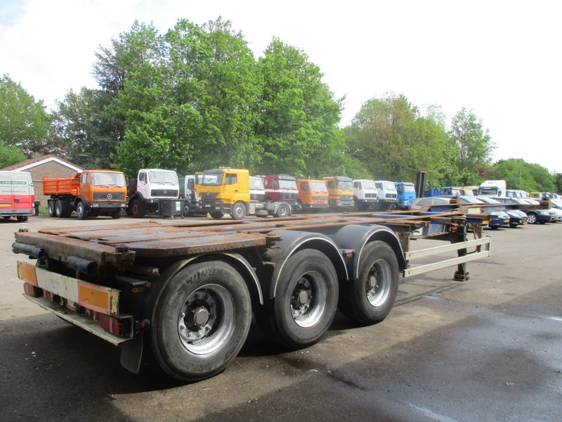 Wielton NS34P , Container trailer , 3 ROR axles , drum brakes , air suspension - Semi-remorque porte-conteneur/ Caisse mobile: photos 3 Wielton NS34P , Container trailer , 3 ROR axles , drum brakes , air suspension - Semi-remorque porte-conteneur/ Caisse mobile: photos 3
