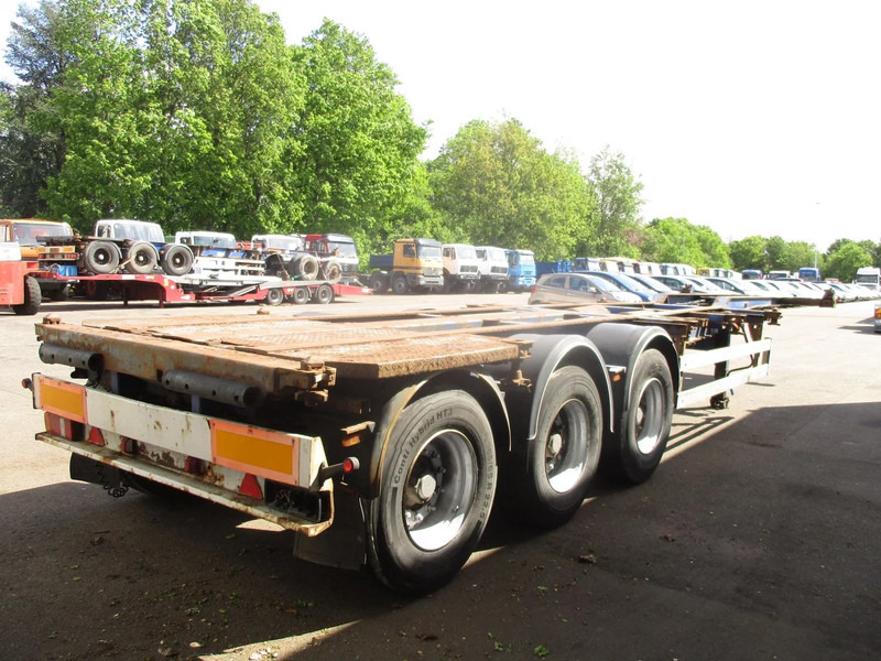 Wielton NS34P, container trailer , 3 ROR axle , Drum brakes , Air suspension - Semi-remorque porte-conteneur/ Caisse mobile: photos 3 Wielton NS34P, container trailer , 3 ROR axle , Drum brakes , Air suspension - Semi-remorque porte-conteneur/ Caisse mobile: photos 3