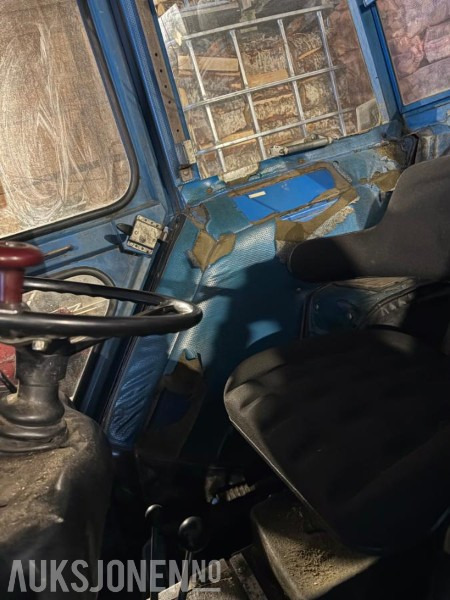 Tracteur agricole 1980 Ford Reparasjonsobjekt: photos 11