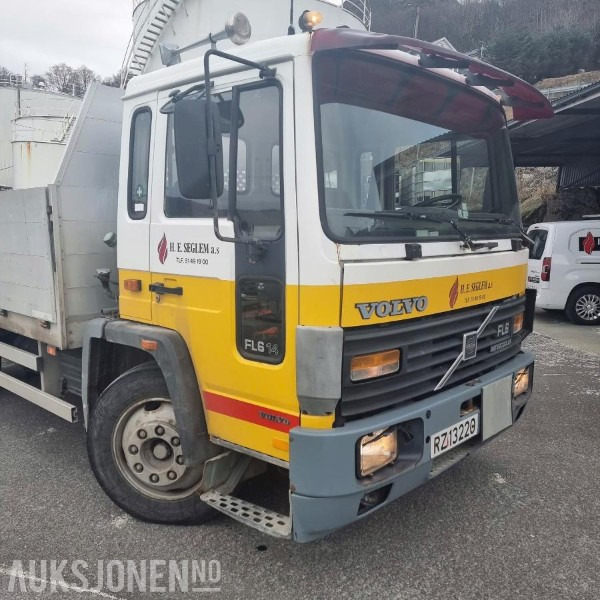 1986 Volvo FL6144X2 lastebil med plan eu ok 05.2026 - Camion plateau: photos 2 1986 Volvo FL6144X2 lastebil med plan eu ok 05.2026 - Camion plateau: photos 2