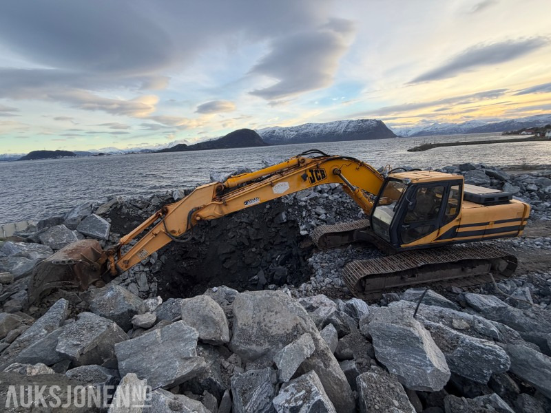 1996 JCB JS200LC - 20 tonns gravemaskin med graveskuffe - Pelle: photos 2 1996 JCB JS200LC - 20 tonns gravemaskin med graveskuffe - Pelle: photos 2