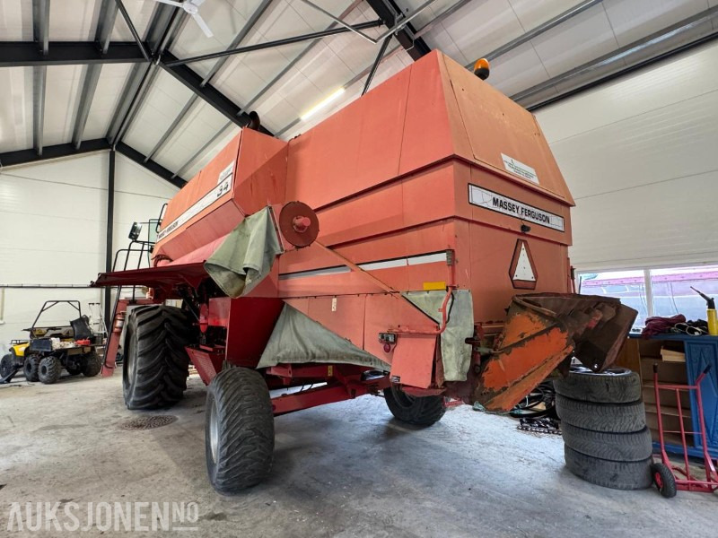 1996 Massey Ferguson MF 34 skurtresker - Moissonneuse-batteuse: photos 3 1996 Massey Ferguson MF 34 skurtresker - Moissonneuse-batteuse: photos 3