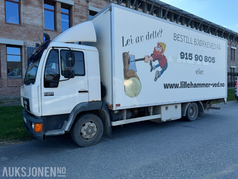 1998 MAN 8.224 LLC skapbil med løftelem og sidedør - Camion fourgon: photos 2 1998 MAN 8.224 LLC skapbil med løftelem og sidedør - Camion fourgon: photos 2