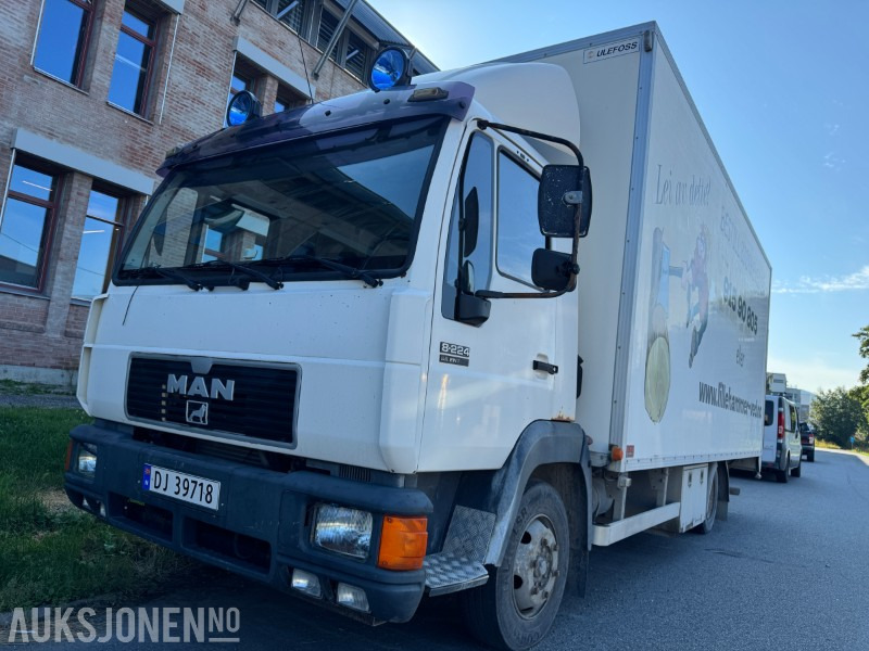 1998 MAN 8.224 LLC skapbil med løftelem og sidedør - Camion fourgon: photos 5 1998 MAN 8.224 LLC skapbil med løftelem og sidedør - Camion fourgon: photos 5