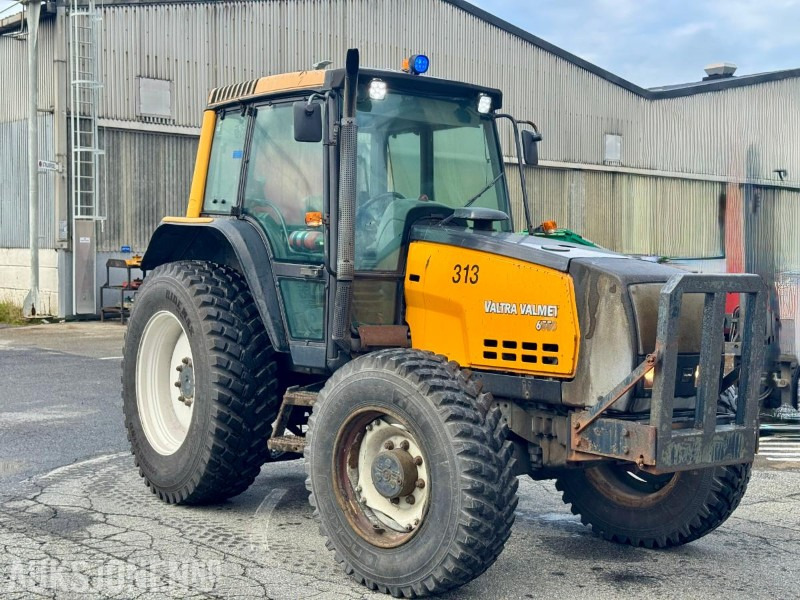 1999 Valtra 6550 - Traktor - Timer: 18688 - Tracteur agricole: photos 2 1999 Valtra 6550 - Traktor - Timer: 18688 - Tracteur agricole: photos 2