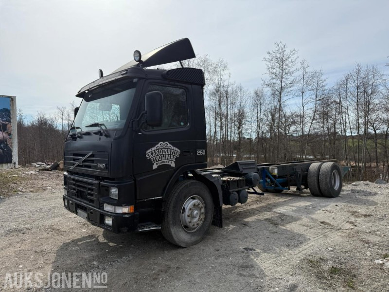 1999 Volvo FM7 CHASSIS. - Châssis cabine: photos 1 1999 Volvo FM7 CHASSIS. - Châssis cabine: photos 1
