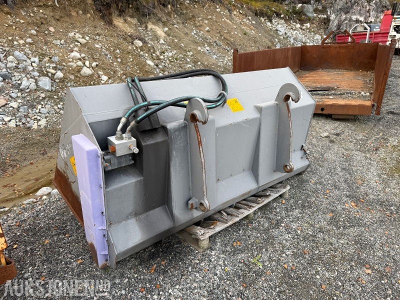 2000 Holms Strøskuffe 2m3 - BM feste - Godet pour chargeur: photos 5 2000 Holms Strøskuffe 2m3 - BM feste - Godet pour chargeur: photos 5