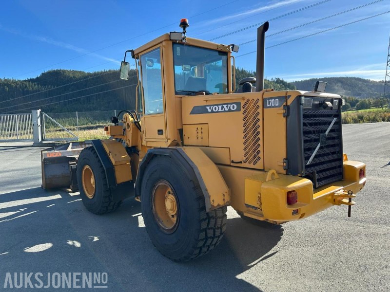 2000 Volvo L70D hjullaster – Pallegafler – Skuffe – Godkjent årskontroll - Chargeuse sur pneus: photos 3 2000 Volvo L70D hjullaster – Pallegafler – Skuffe – Godkjent årskontroll - Chargeuse sur pneus: photos 3
