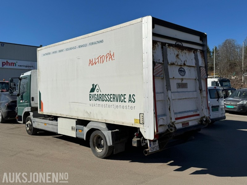 2001 Mercedes-Benz ATEGO 815 II skapbil med løftelem - Camion fourgon: photos 3 2001 Mercedes-Benz ATEGO 815 II skapbil med løftelem - Camion fourgon: photos 3