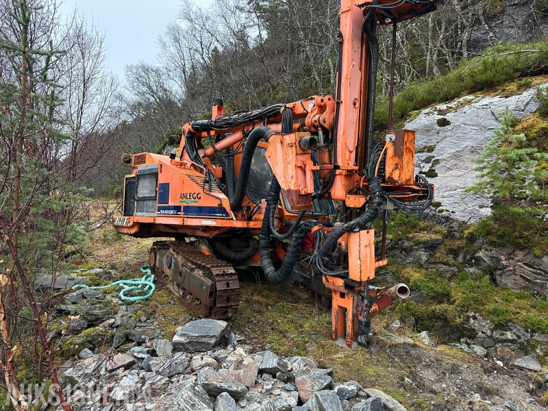 2001 Tamrock Ranger 500 – DB700 bomtype - borerigg - Foreuse: photos 2 2001 Tamrock Ranger 500 – DB700 bomtype - borerigg - Foreuse: photos 2