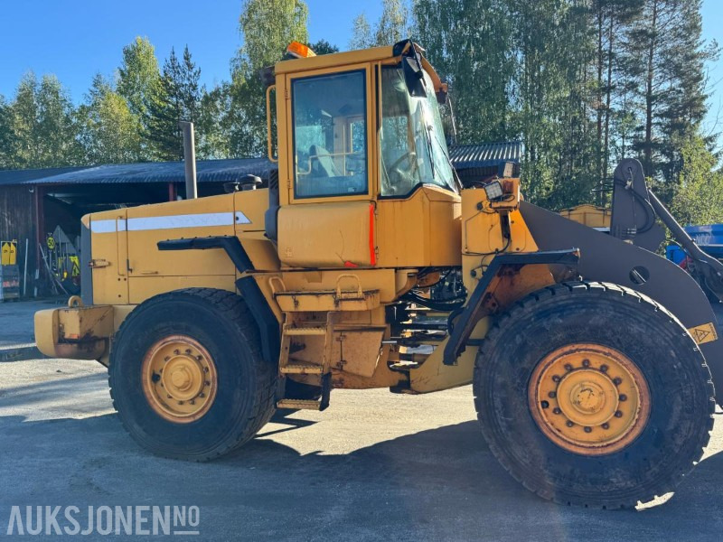 2001 Volvo L90 D hjullaster med skuffe - Chargeuse sur pneus: photos 4 2001 Volvo L90 D hjullaster med skuffe - Chargeuse sur pneus: photos 4