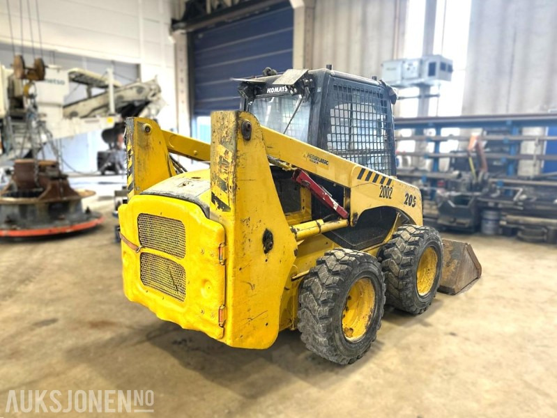 2002 Komatsu SK 81.5 kompaktlaster - Mini chargeuse: photos 3 2002 Komatsu SK 81.5 kompaktlaster - Mini chargeuse: photos 3