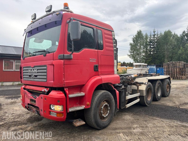 2002 MAN 26.463 FDLC krokbil / 8x4 - Camion ampliroll: photos 1 2002 MAN 26.463 FDLC krokbil / 8x4 - Camion ampliroll: photos 1