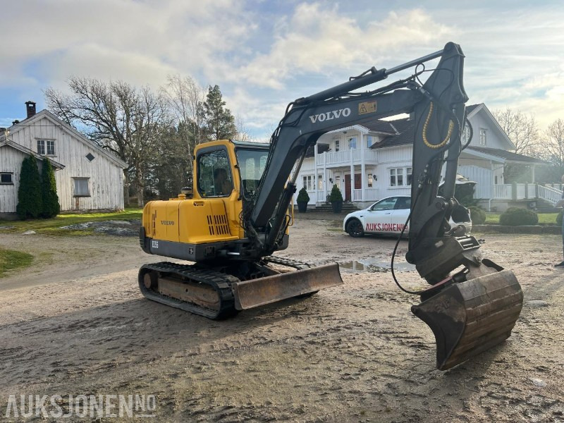 2002 Volvo EC55 beltegraver - 3 skuffer - 6396 timer - Pelle: photos 2 2002 Volvo EC55 beltegraver - 3 skuffer - 6396 timer - Pelle: photos 2