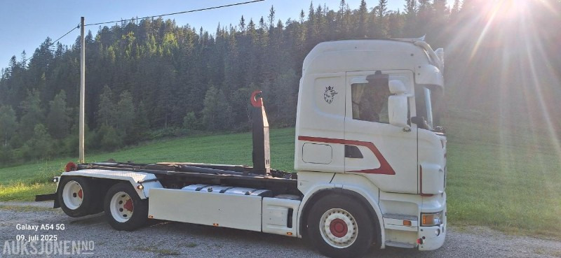 2004 Scania R580 6x2 krokbil - 20t JOAB krok - Kranhydraulikk - Camion ampliroll: photos 4 2004 Scania R580 6x2 krokbil - 20t JOAB krok - Kranhydraulikk - Camion ampliroll: photos 4