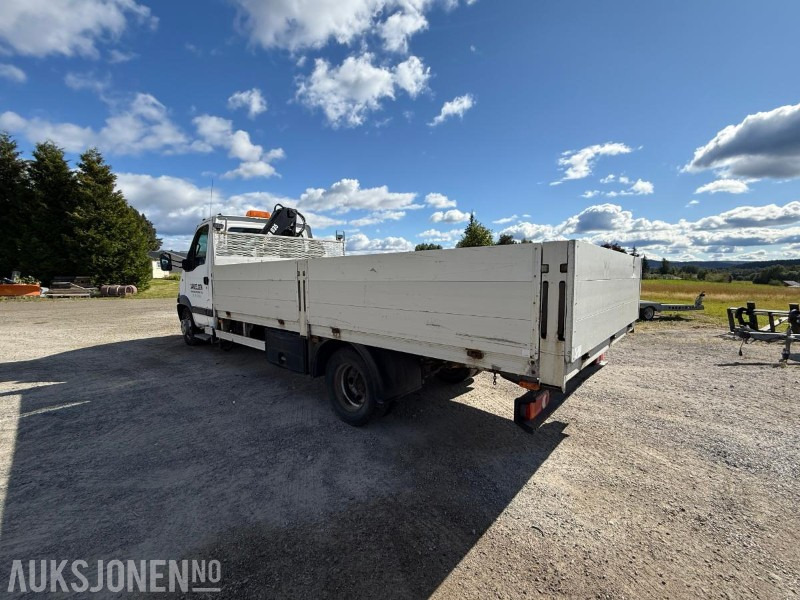 2006 Renault Mascott lett lastebil med plan og Hiab 035 kran Euro4 - Camion grue: photos 3 2006 Renault Mascott lett lastebil med plan og Hiab 035 kran Euro4 - Camion grue: photos 3