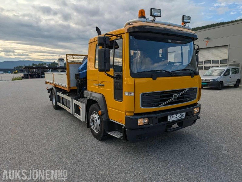 2006 Volvo FL6 med HMF 683 K2 KRAN EU OK 07.2026 - Camion grue: photos 5 2006 Volvo FL6 med HMF 683 K2 KRAN EU OK 07.2026 - Camion grue: photos 5