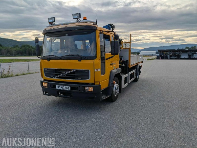 2006 Volvo FL6 med HMF 683 K2 KRAN EU OK 07.2026 - Camion grue: photos 3 2006 Volvo FL6 med HMF 683 K2 KRAN EU OK 07.2026 - Camion grue: photos 3