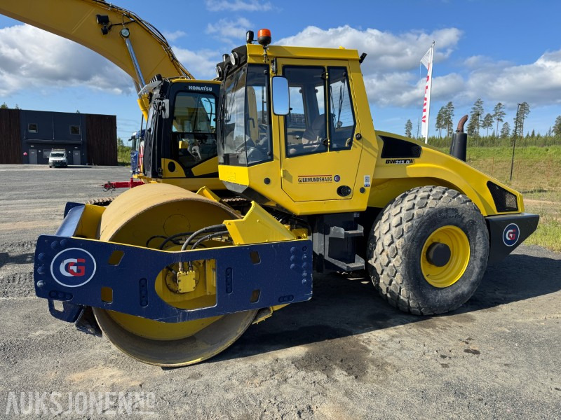 2007 Bomag BW 213 D-4 vals - Compacteur: photos 4 2007 Bomag BW 213 D-4 vals - Compacteur: photos 4