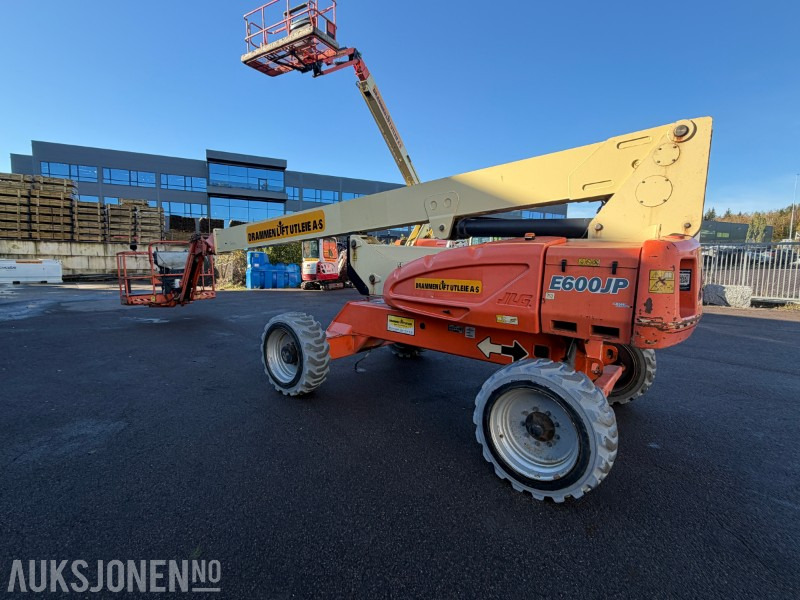 2007 JLG E600JP bomlift / 20 meter arbeidshøyde - Nacelle: photos 1 2007 JLG E600JP bomlift / 20 meter arbeidshøyde - Nacelle: photos 1