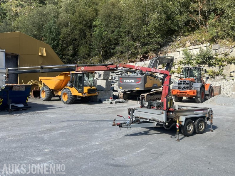 2008 Tysse tandemhenger med Fassi F22A.22 kran - klar til bruk, Nysertifisert! - Grue: photos 1 2008 Tysse tandemhenger med Fassi F22A.22 kran - klar til bruk, Nysertifisert! - Grue: photos 1