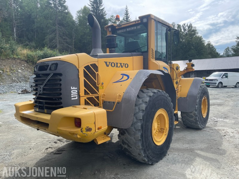 2008 Volvo L110F hjullaster med skuff - sentralsmøring - 3/4 funksjon-Skriver med vekt-kamera - ekstra lys - Chargeuse sur pneus: photos 4 2008 Volvo L110F hjullaster med skuff - sentralsmøring - 3/4 funksjon-Skriver med vekt-kamera - ekstra lys - Chargeuse sur pneus: photos 4