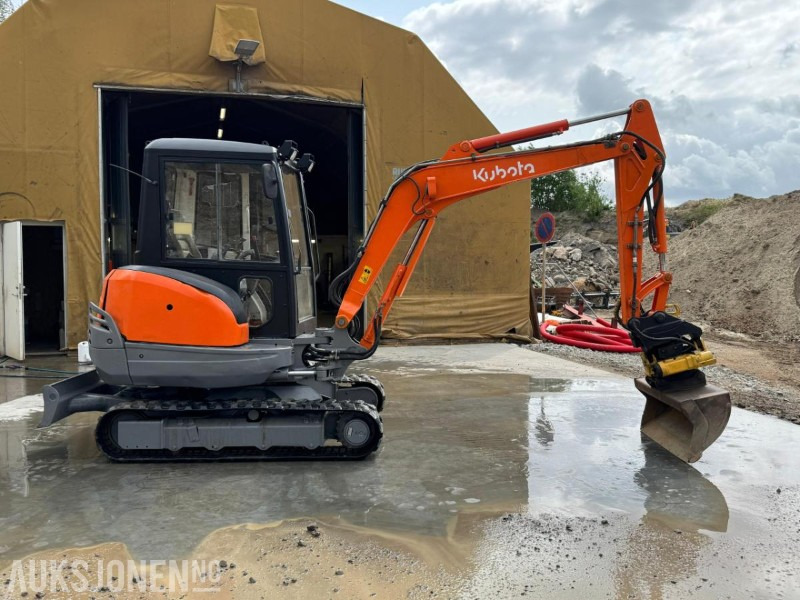 2010 Kubota KX101- 3t gravemaskin med Engcon tiltrotator, pusseskuffe og tannskuffe - Pelle: photos 4 2010 Kubota KX101- 3t gravemaskin med Engcon tiltrotator, pusseskuffe og tannskuffe - Pelle: photos 4